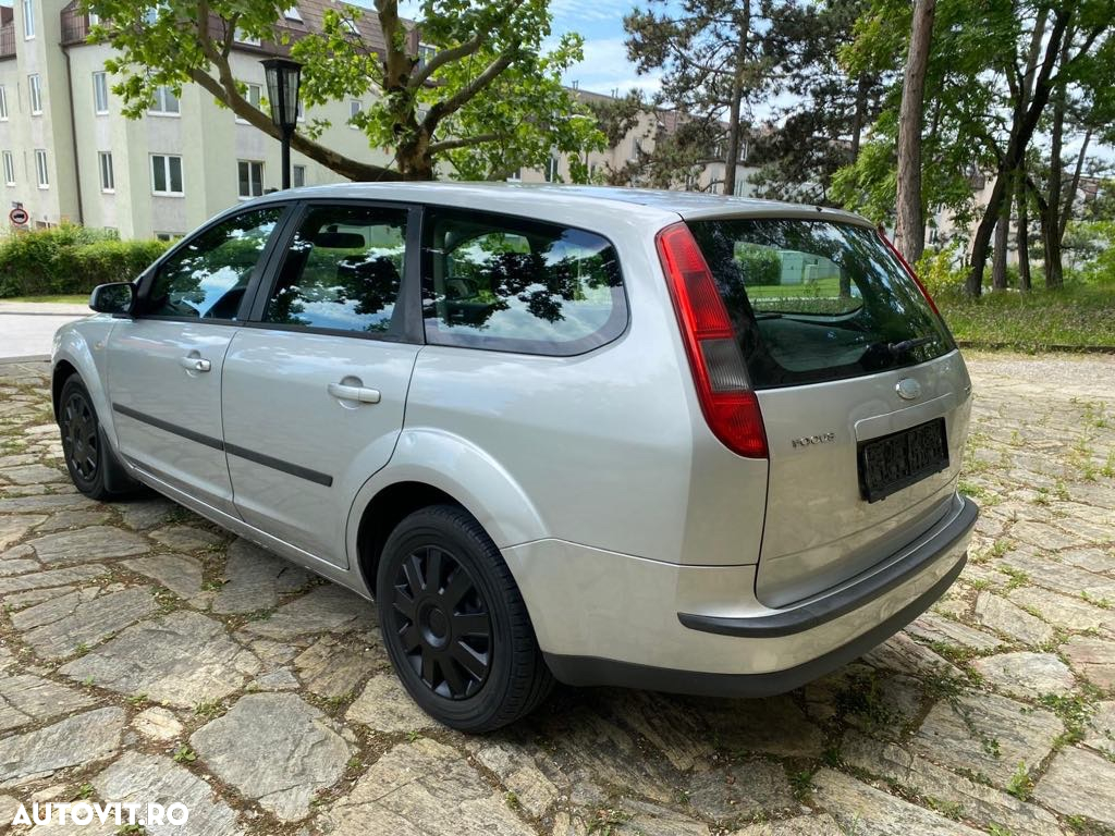 Ford Focus 1.6 TDCI Ambiente - 2