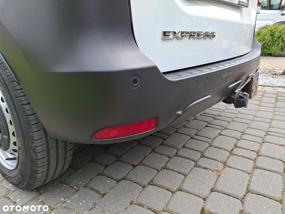 Renault Expres - 10