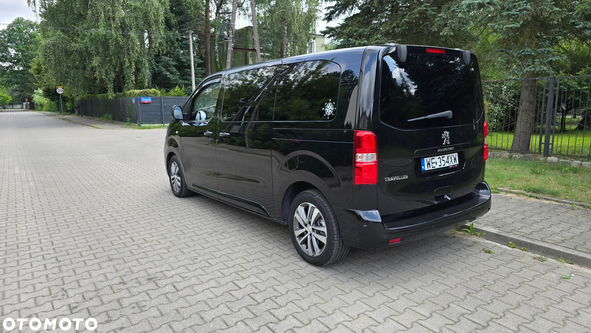 Peugeot Traveller - 6