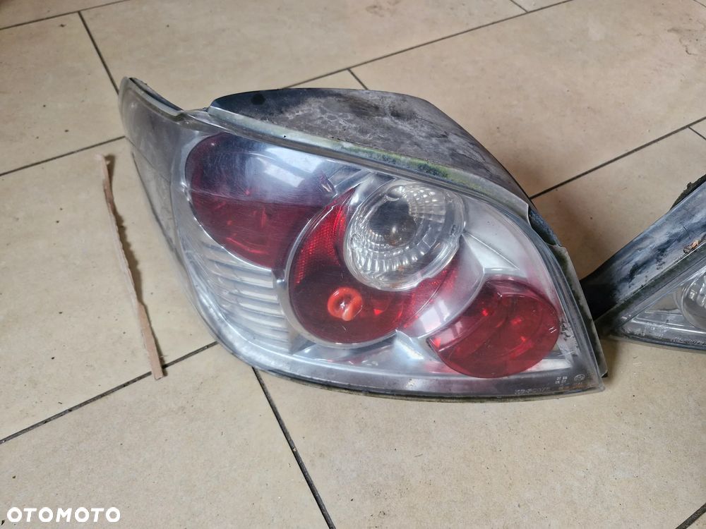 Lampa lampy tył Peugeot 307 HB KOMPLET - 1