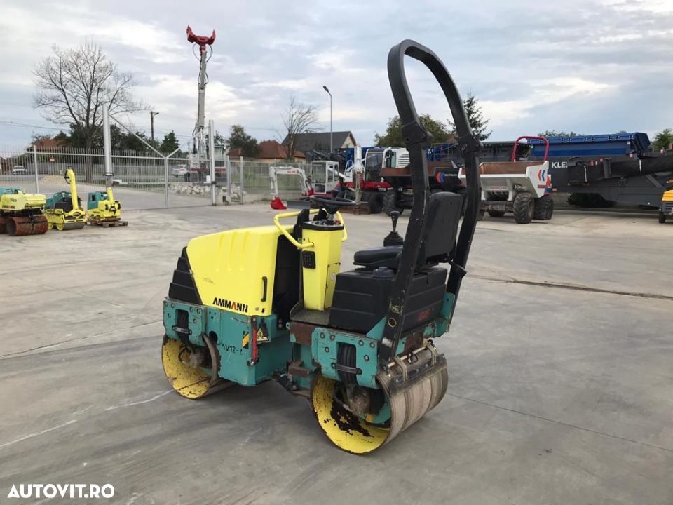 Ammann Av 12 - 1