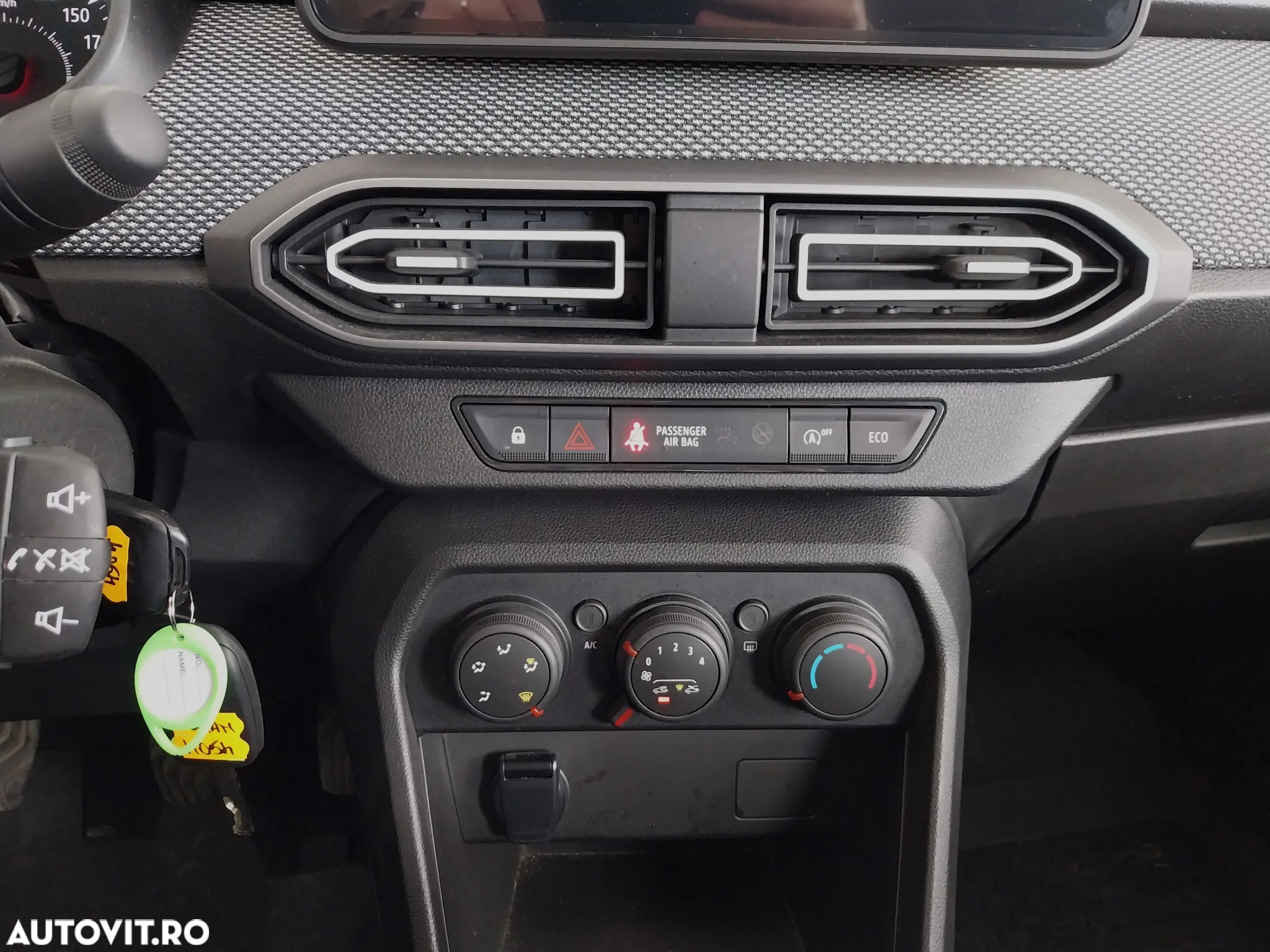 Dacia Logan TCe 90 MT6 Expression - 12