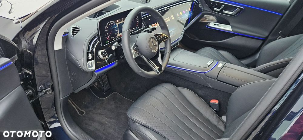 Mercedes-Benz Klasa E 300e 9G-TRONIC - 18