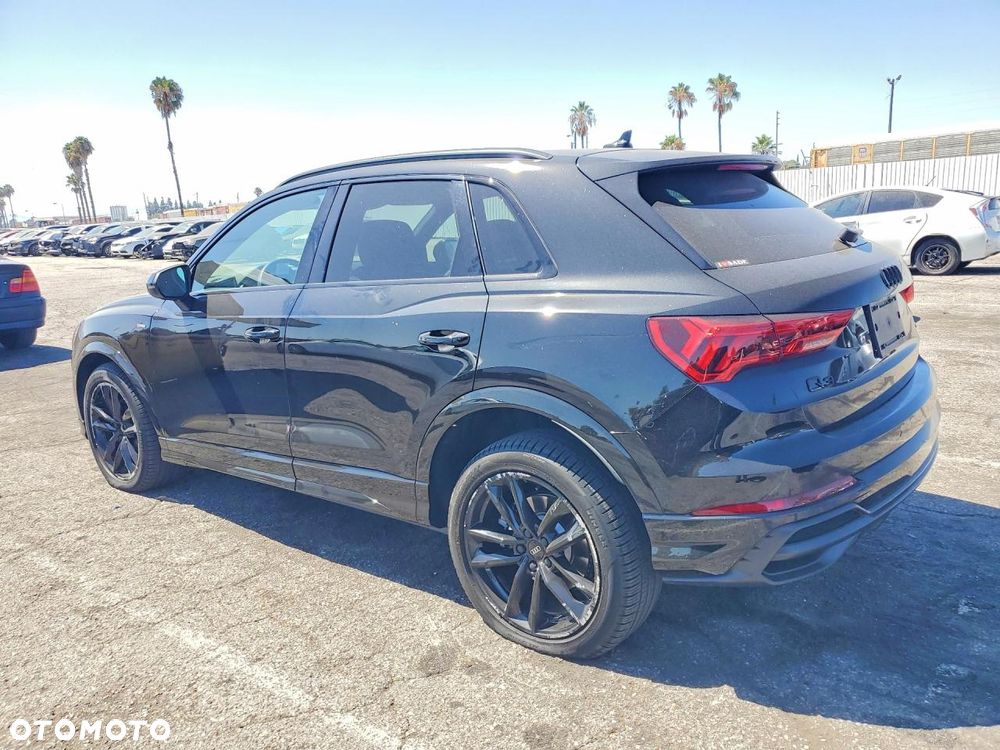 Audi Q3 45 TFSI Quattro S tronic S line - 3
