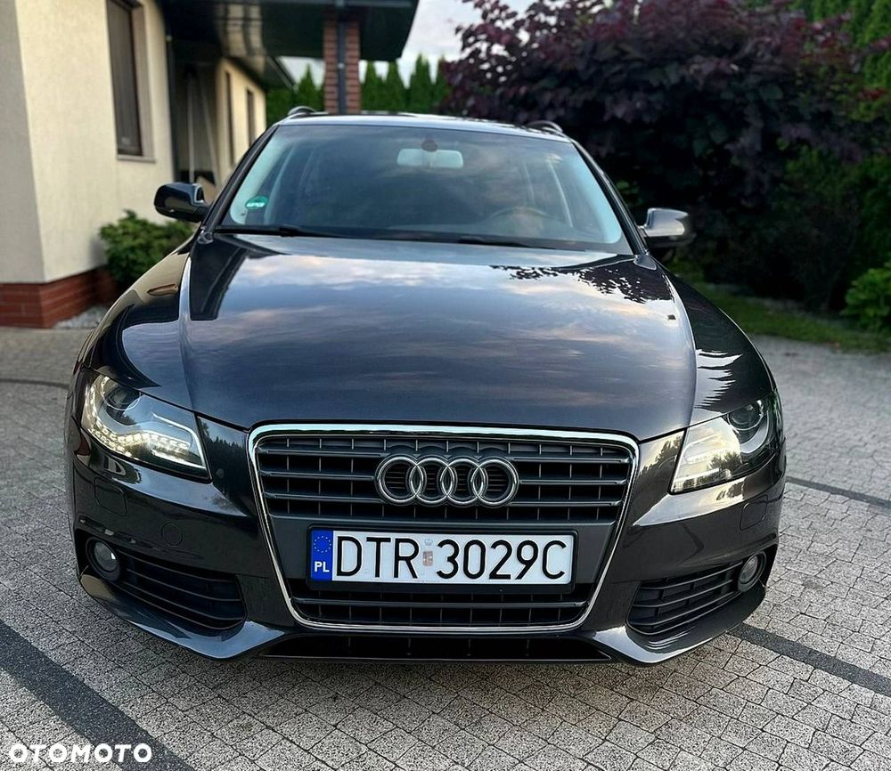 Audi A4 Avant - 2
