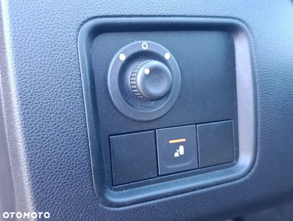 Dacia Duster 1.0 TCe Comfort - 23