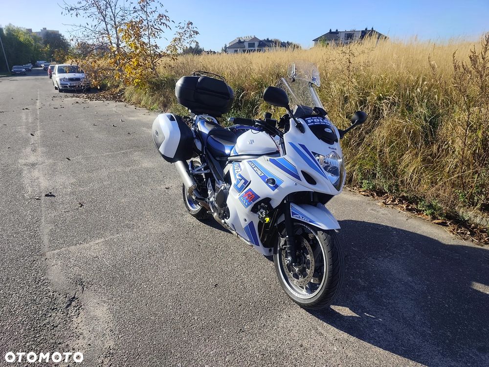 Suzuki GSX