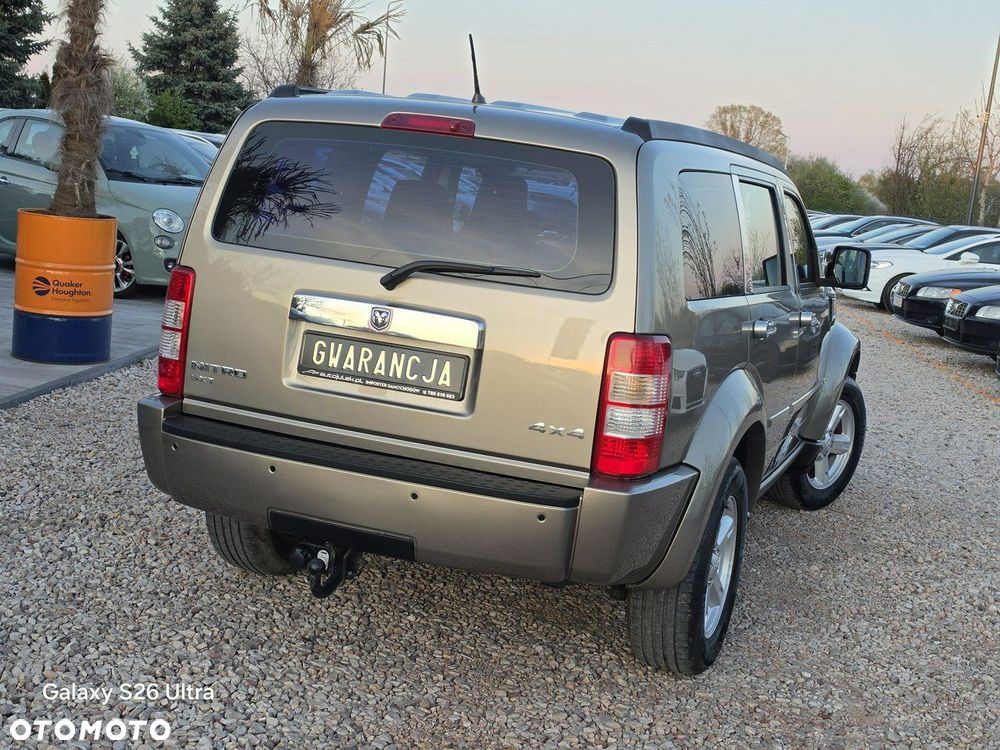 Dodge Nitro - 22