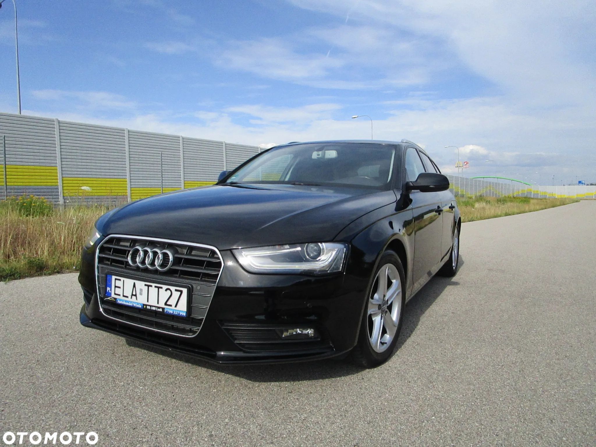Audi A4 - 1