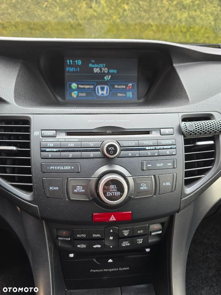 Honda Accord 2.0 Executive - 7