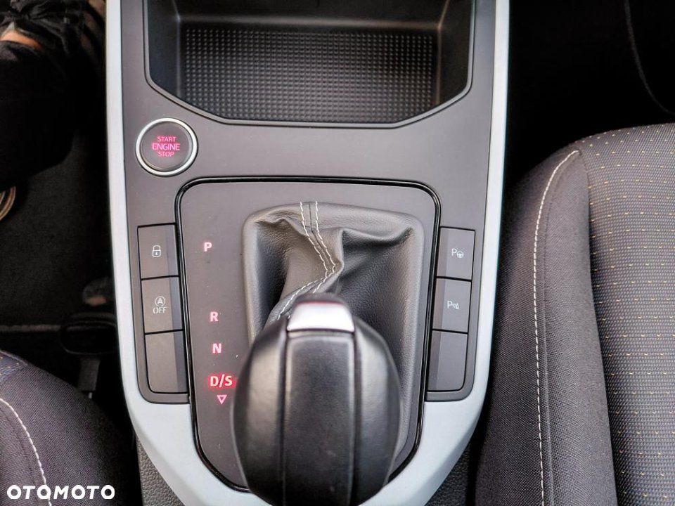 Seat Arona - 24