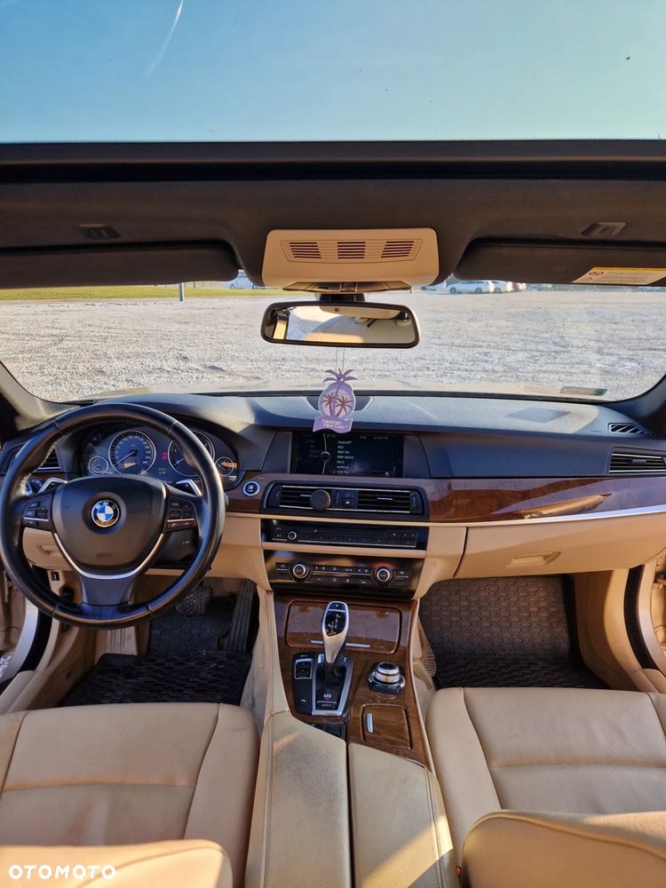 BMW Seria 5 ver-520d - 16