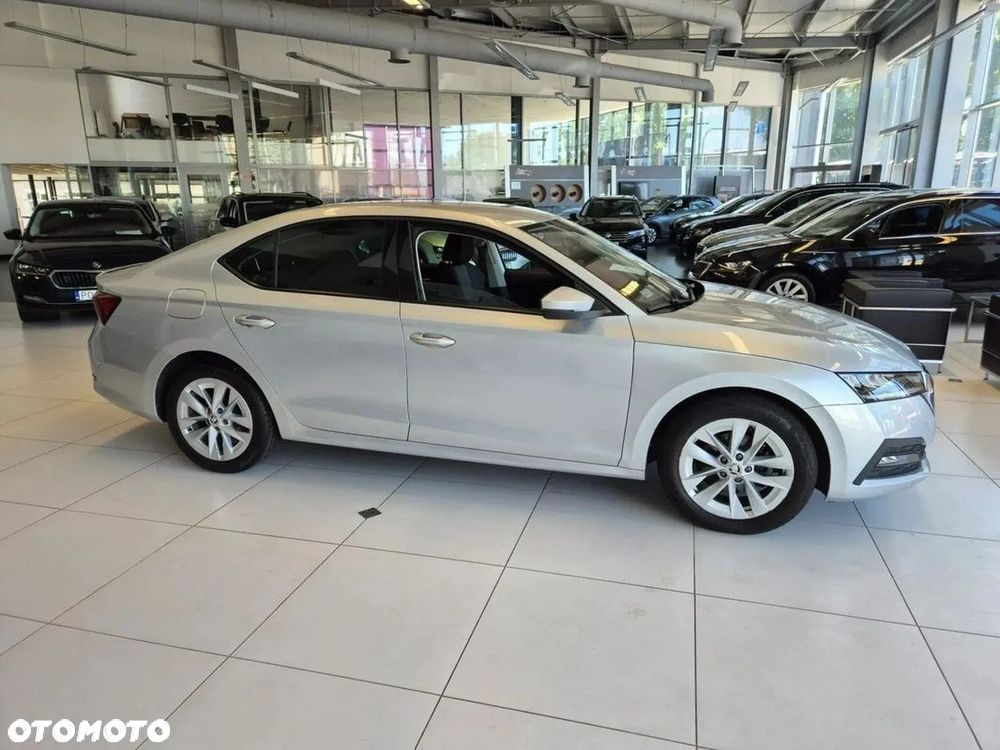 Skoda Octavia 1.5 TSI ACT Ambition - 4