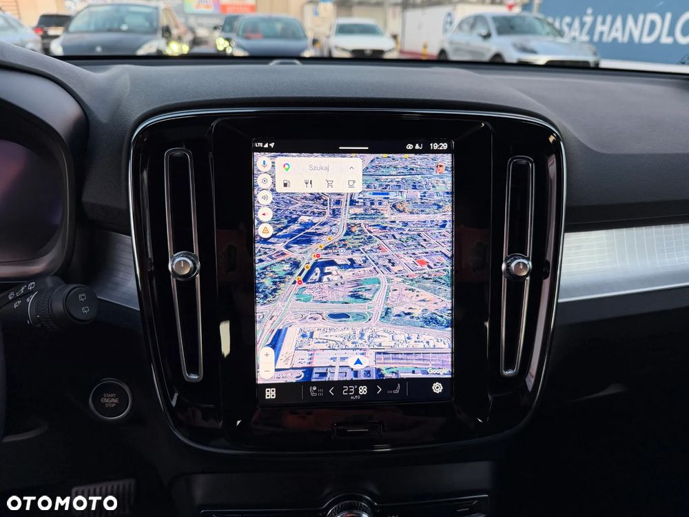 Volvo XC 40 B3 Core - 20