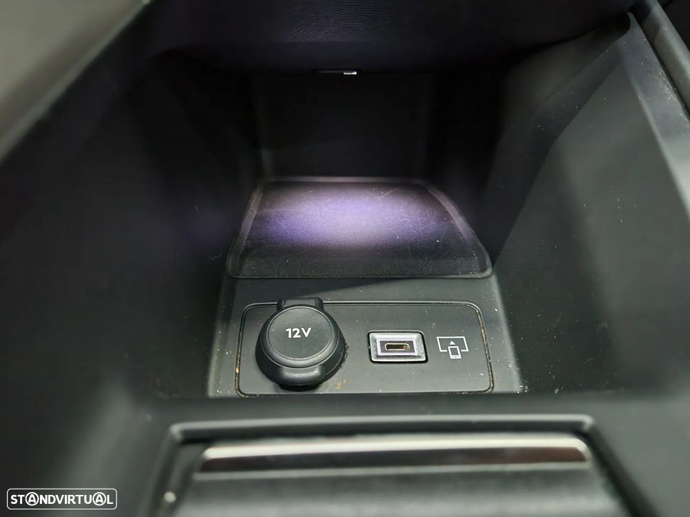 Peugeot 308 1.6 Hybrid GT Pack e-EAT8 - 21