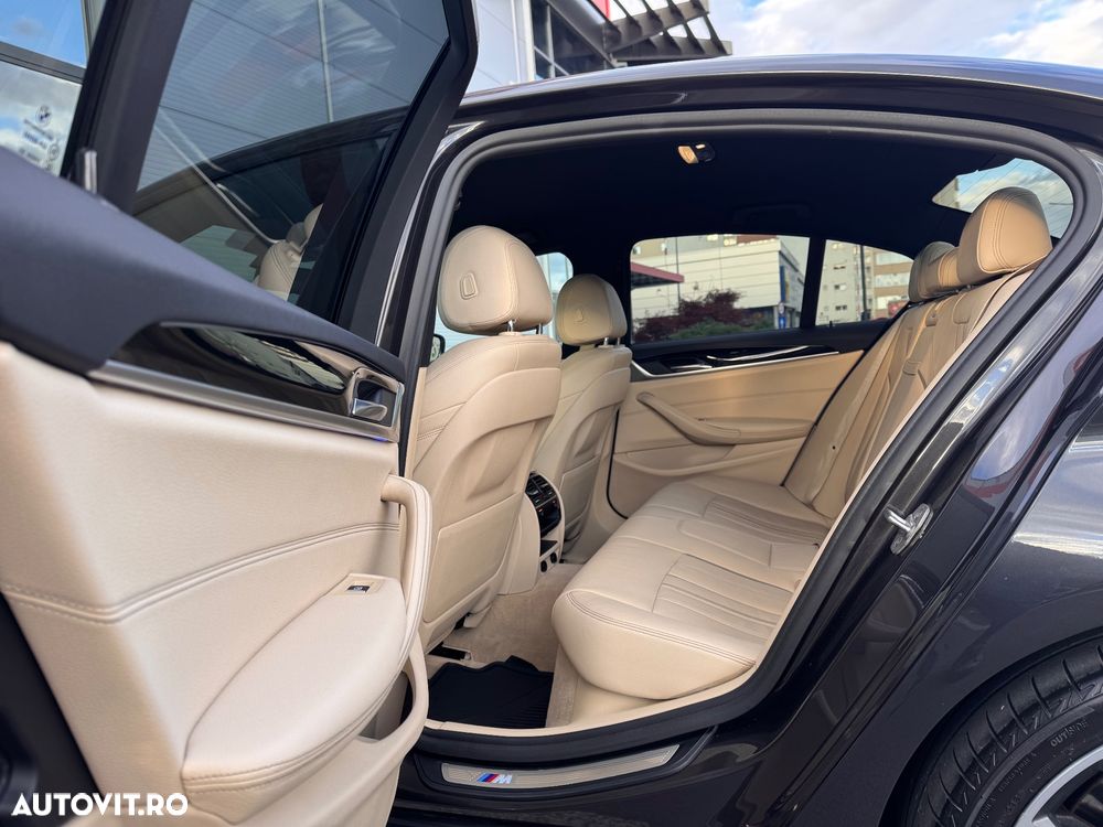 BMW Seria 5 520d Aut. M Sport Edition - 16