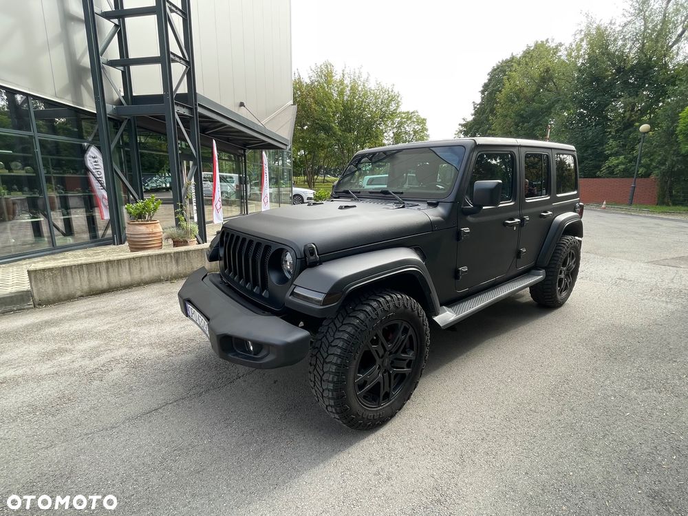 Jeep Wrangler - 1