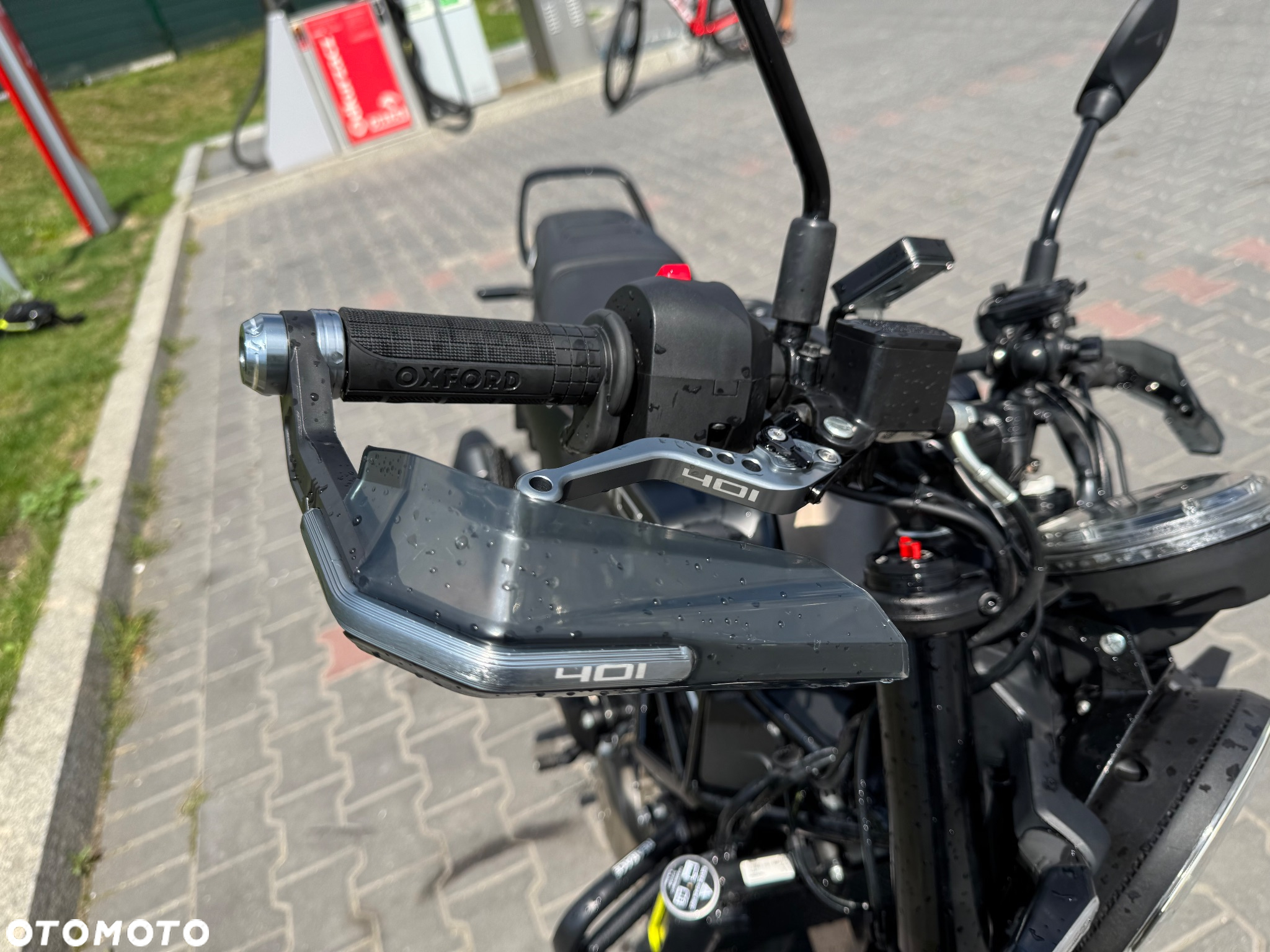 Husqvarna Svartpilen - 11