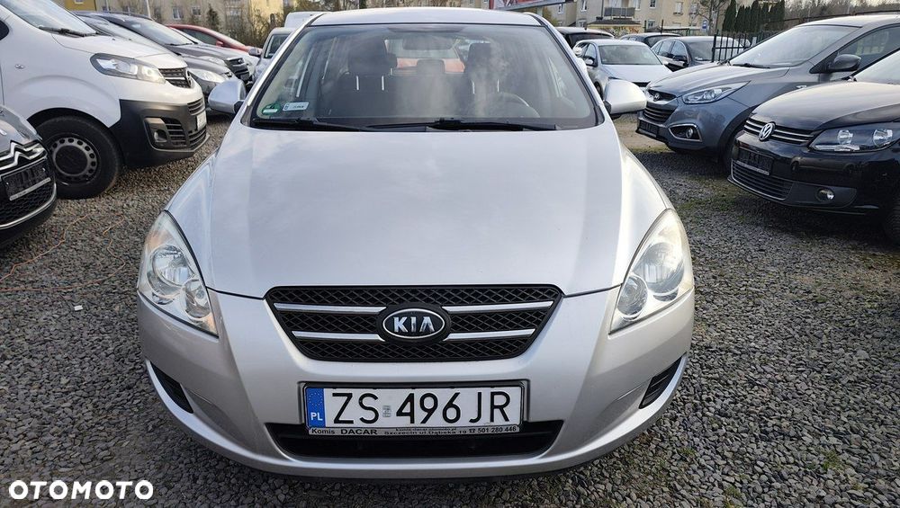 Kia Ceed 1.4 CVVT Attract - 5