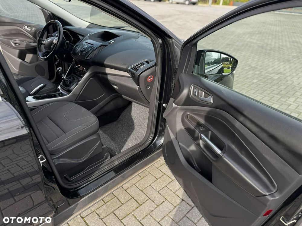 Ford Kuga 2.0 TDCi Individual FWD - 21