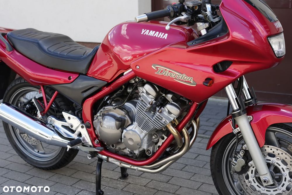 Yamaha XJ - 13