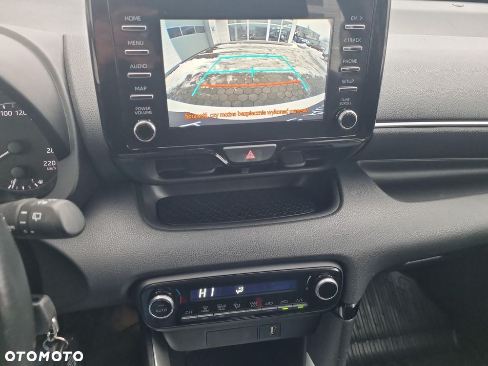 Toyota Yaris Hybrid 1.5 Comfort - 20