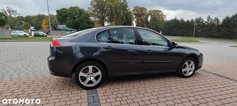 Renault Laguna 2.0 dCi Dynamique - 9