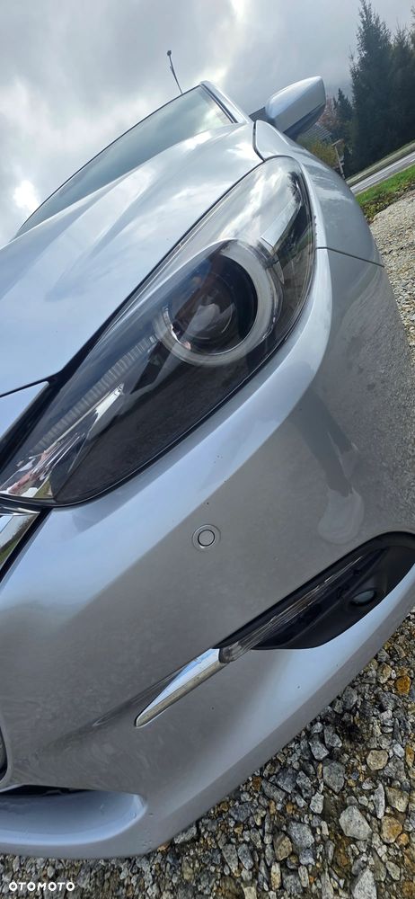 Mazda 3 - 15