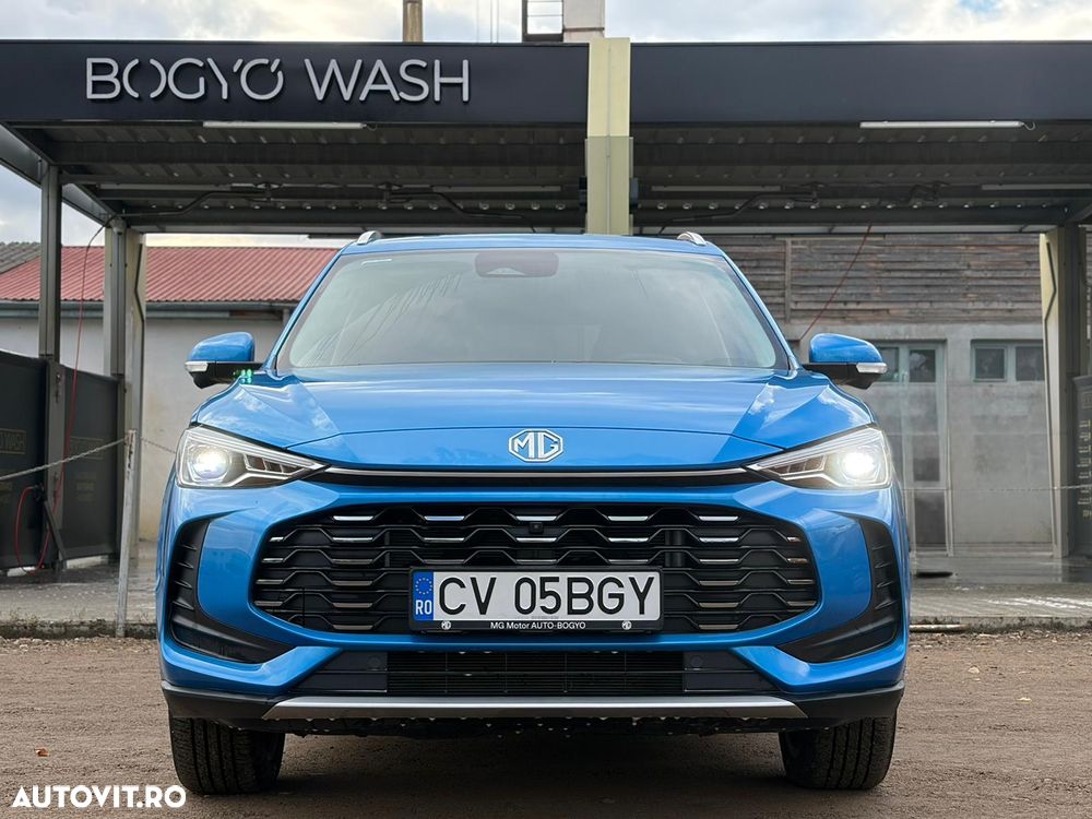 MG ZS HEV Hybrid+ Luxury - 1