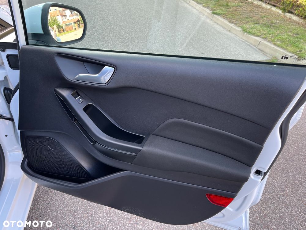 Ford Fiesta 1.1 SYNC Edition - 18