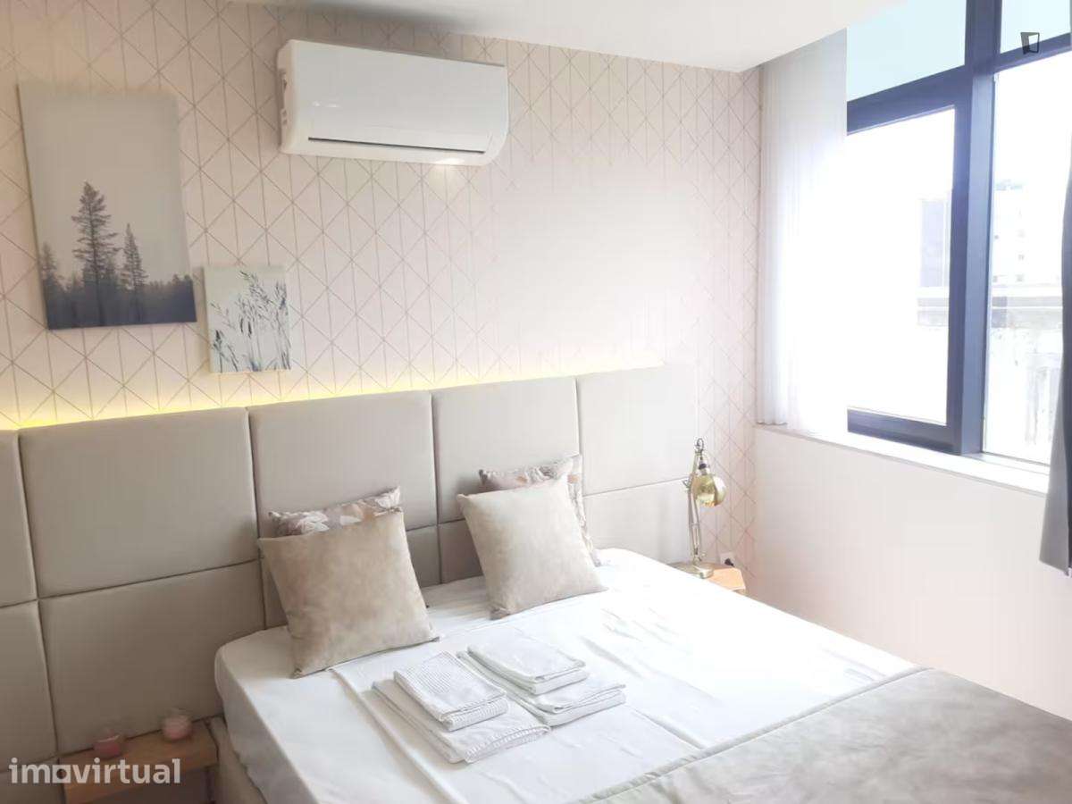 Apartamento com 3 quartos - localizado em Cedofeita Porto - Grande imagem: 3/10