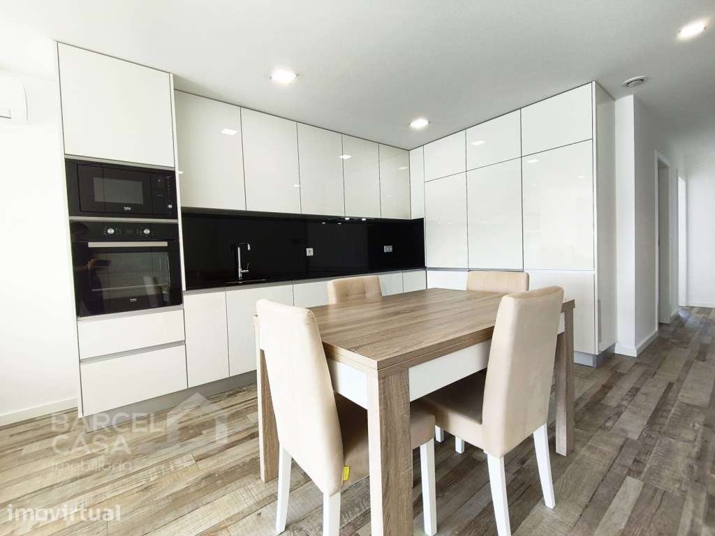 Exclusividade e Conforto no Coração de Barcelos: T2+1 Moderno e Imp... - Grande imagem: 2/15