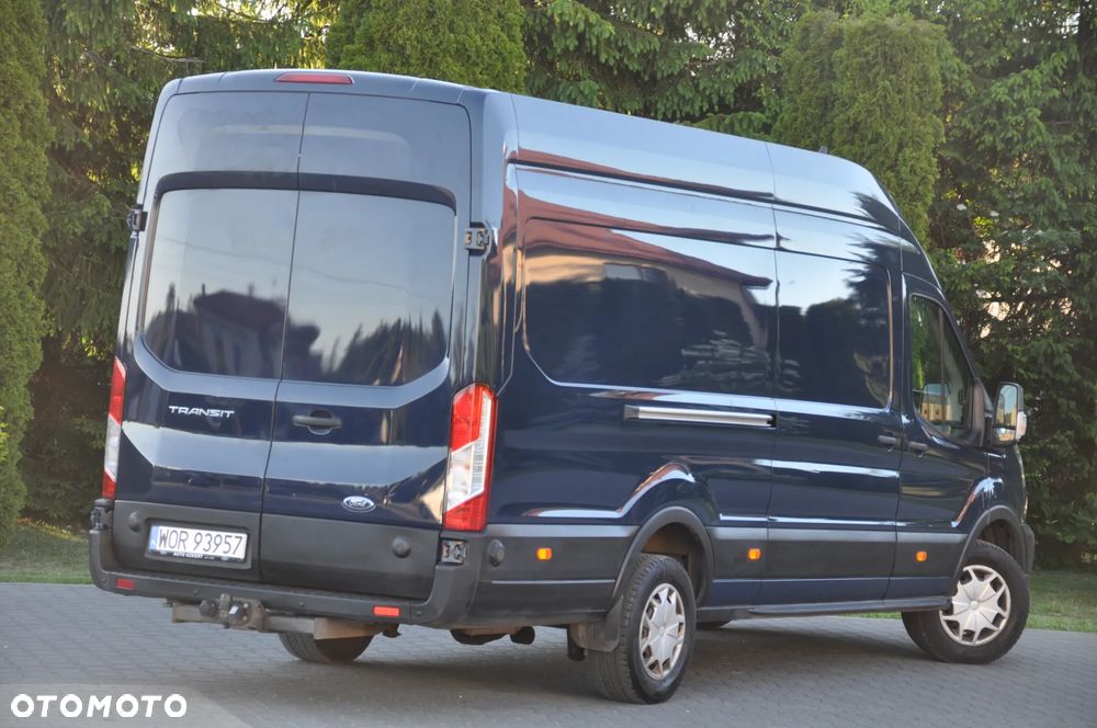 Ford Transit - 11