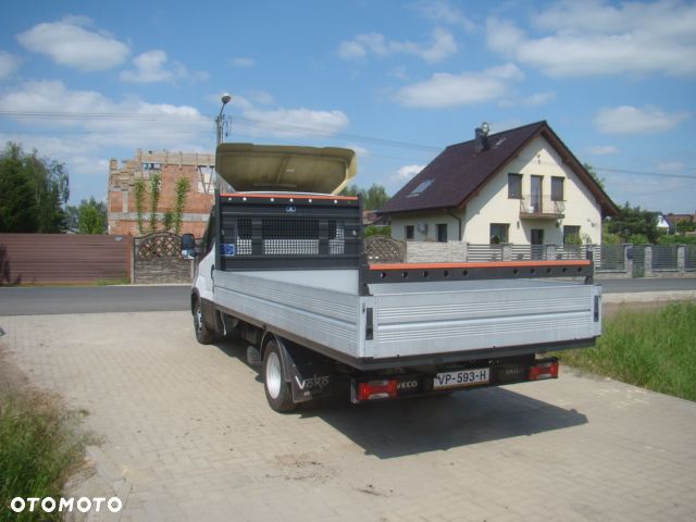 Iveco DAILY 35 C 15 3.5T 4.60M 3.5T NA HAKU CLIMATRONIC - 37