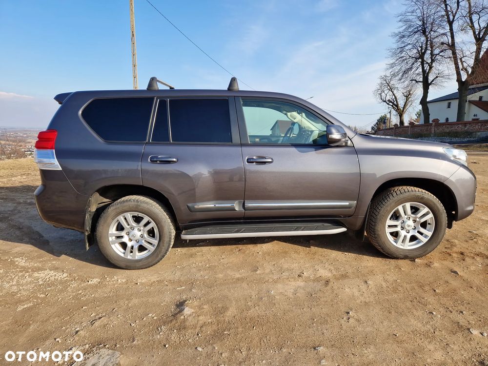 Toyota Land Cruiser 3.0 D-4D Automatik Executive - 29