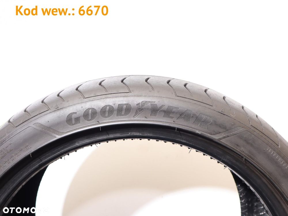 Goodyear Eagle Sport 2 UHP - 235/40 R18 - 4