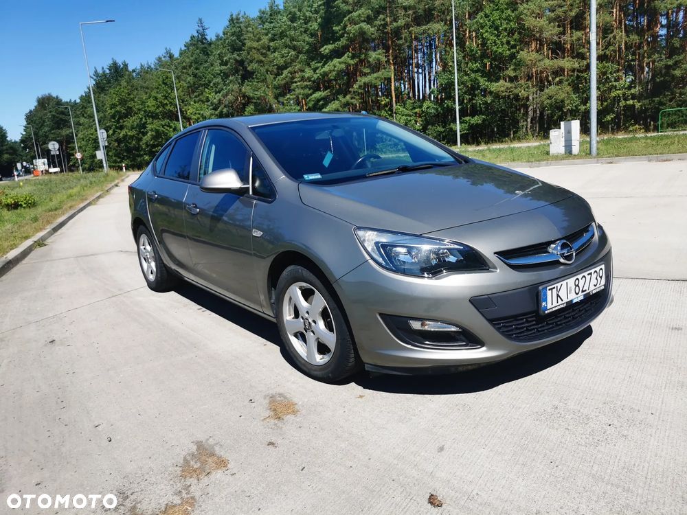 Opel Astra - 14