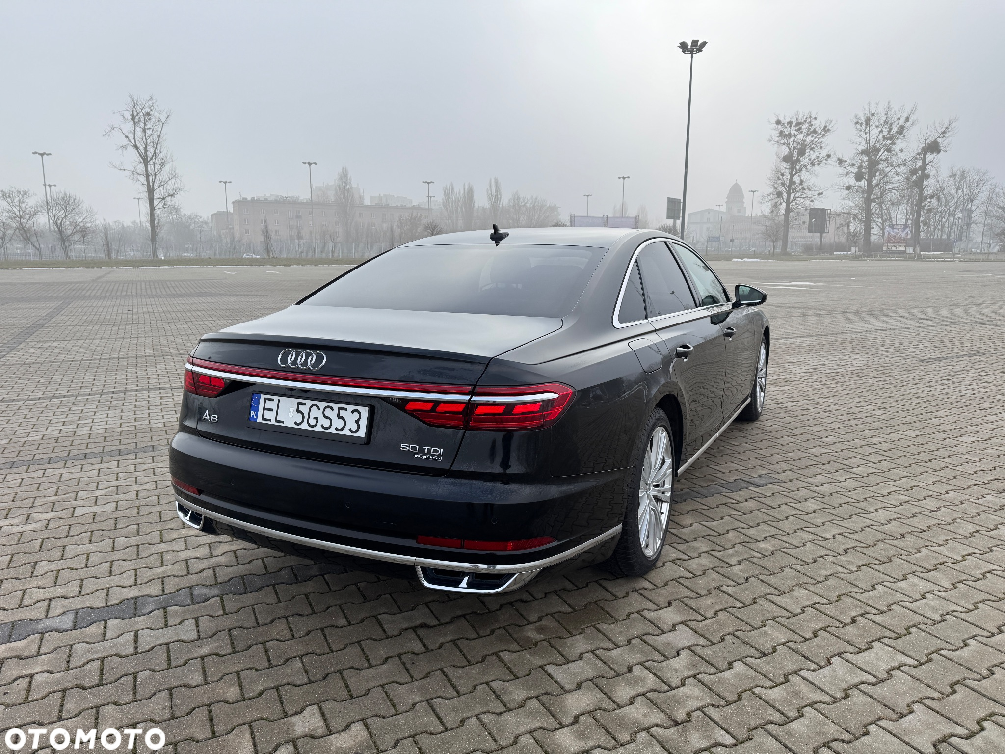 Audi A8 - 7