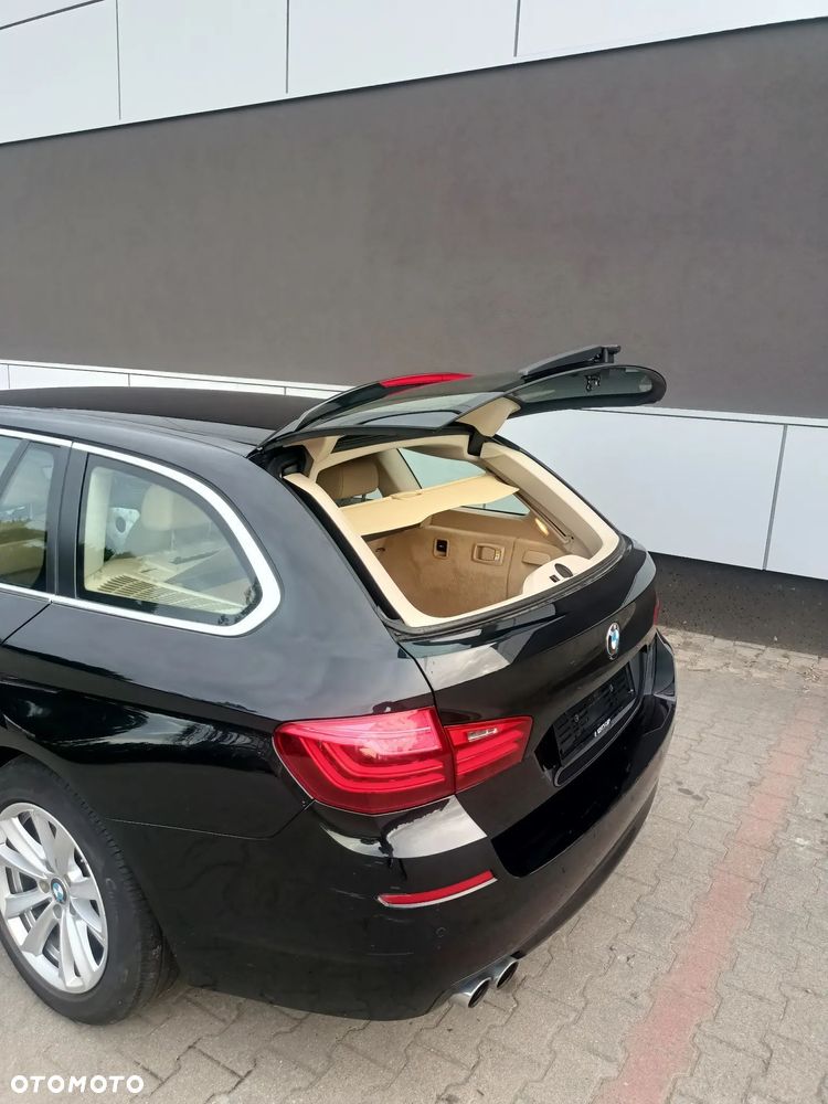 BMW Seria 5 530d Sport-Aut Luxury Line - 5