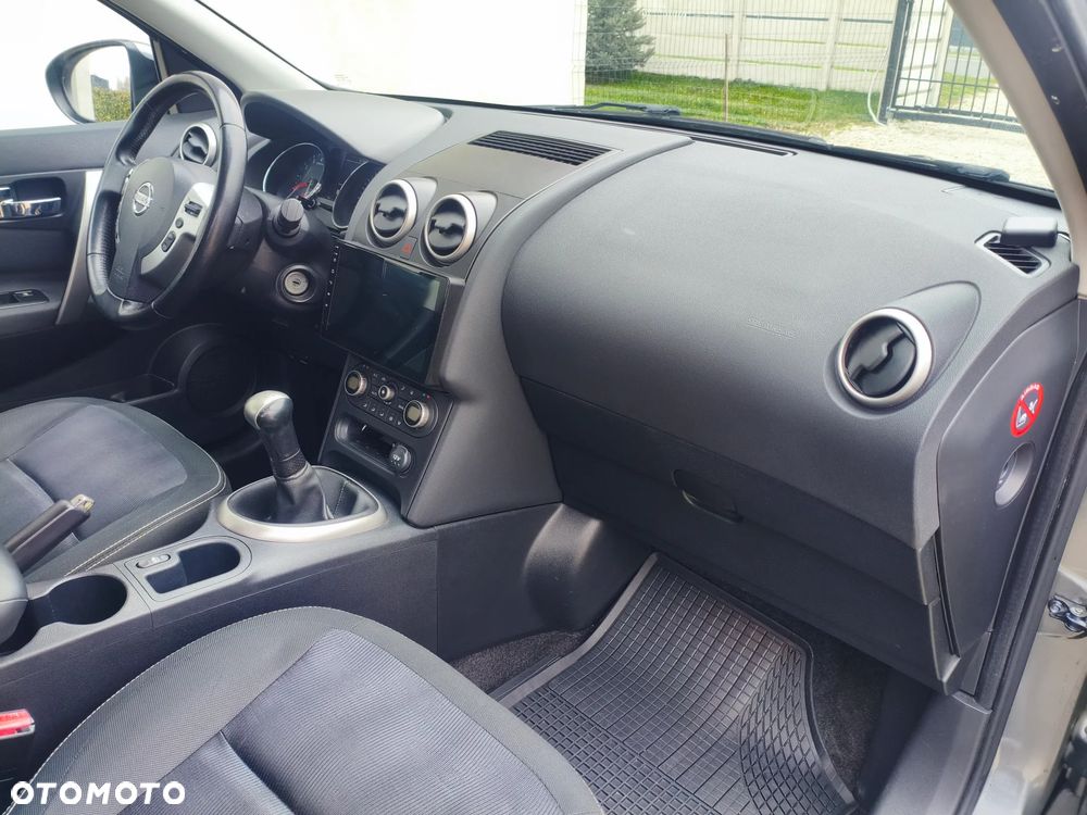 Nissan Qashqai 1.6 I-Way - 15