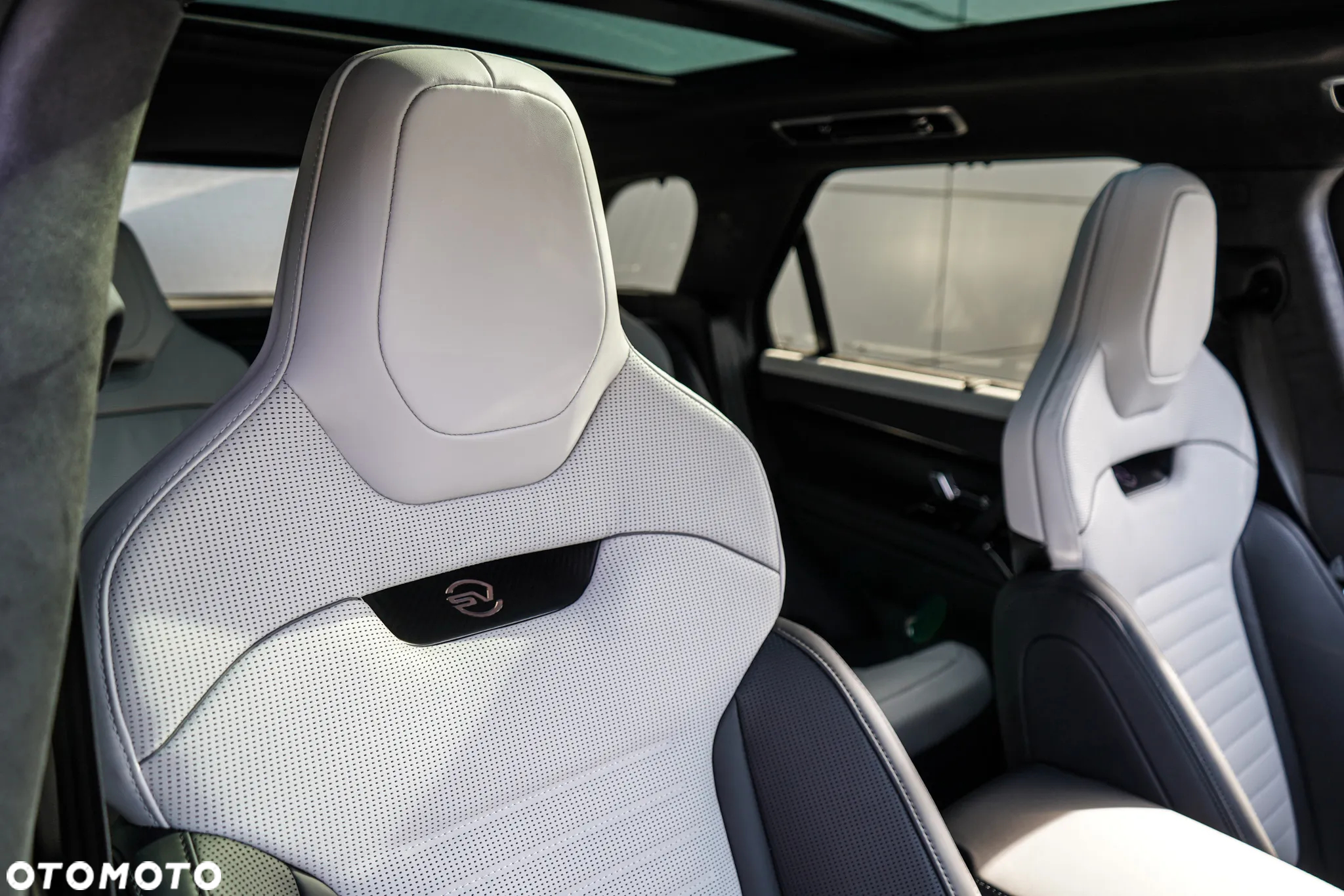 Land Rover Range Rover Sport - 18
