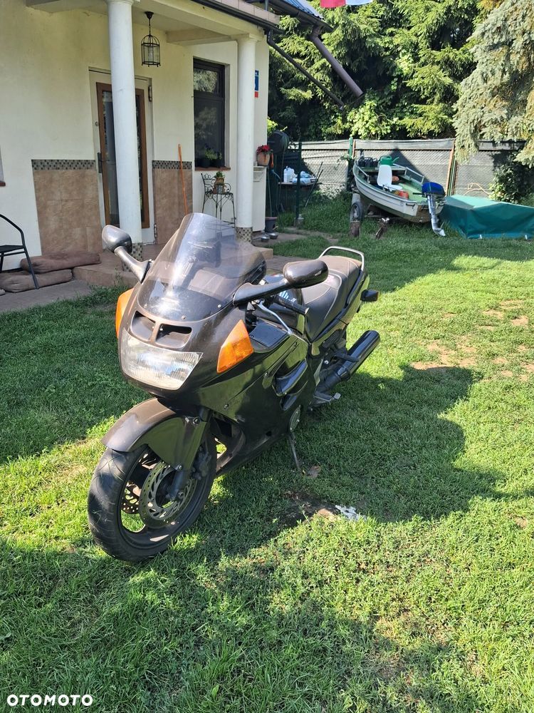 Honda CBR - 15