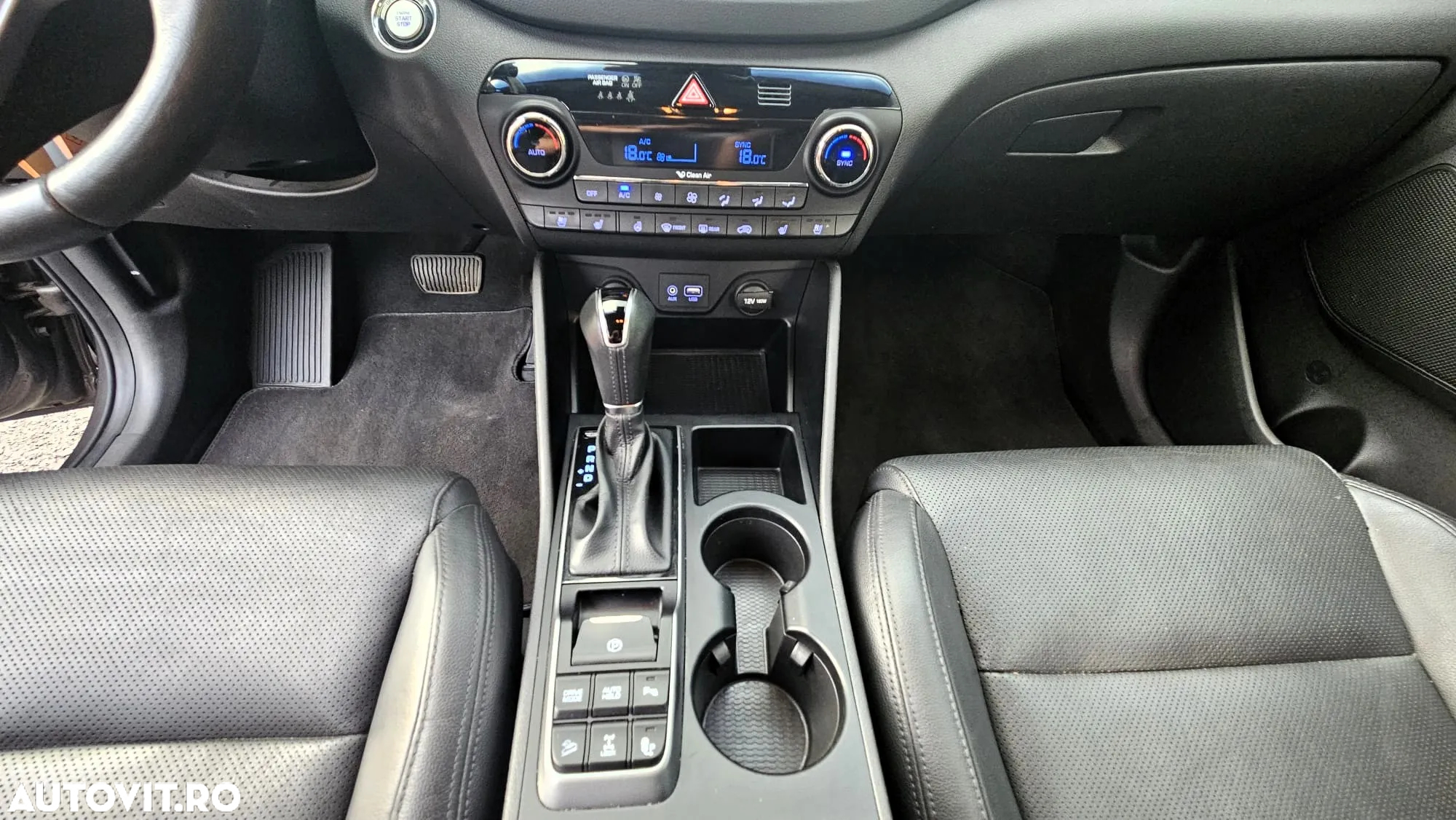 Hyundai Tucson 2.0 CRDI 4WD 6AT Premium+ - 19