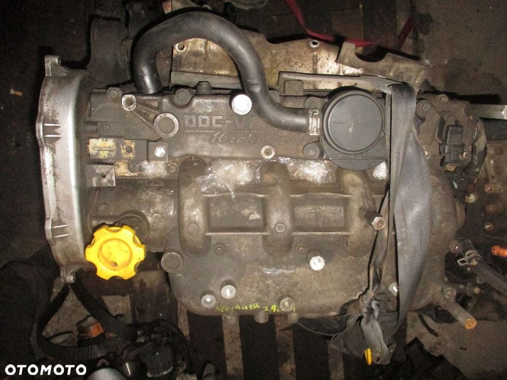 VOYAGER SILNIK 2.9 CRDI - 1