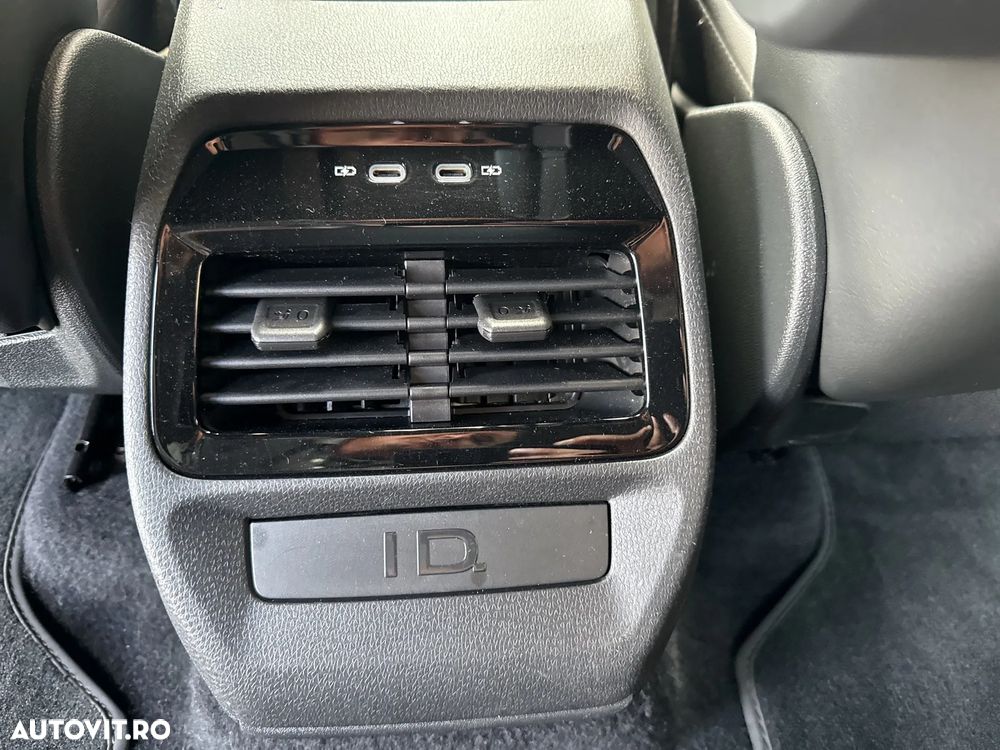 Volkswagen ID.4 Pro - 31