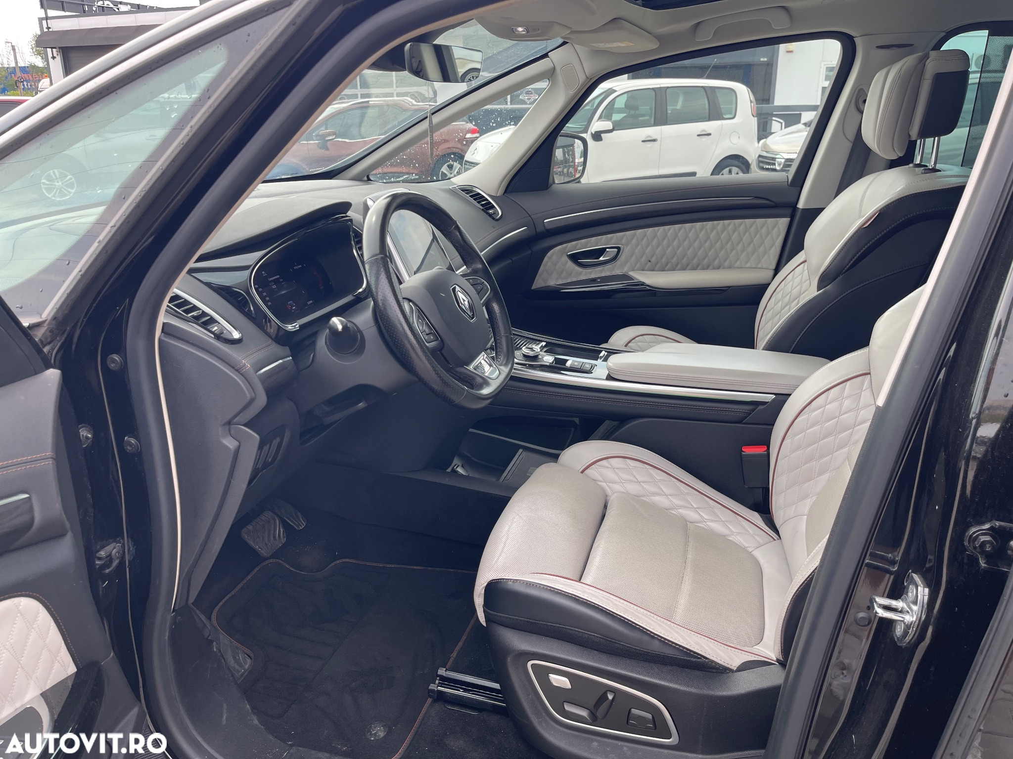 Renault Espace BLUE dCi 200 EDC INITIALE PARIS - 9