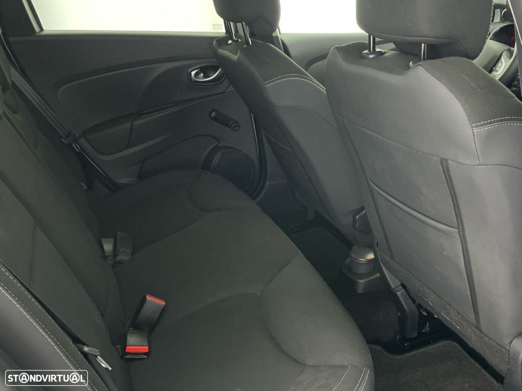 Renault Clio 0.9 TCe Limited - 25
