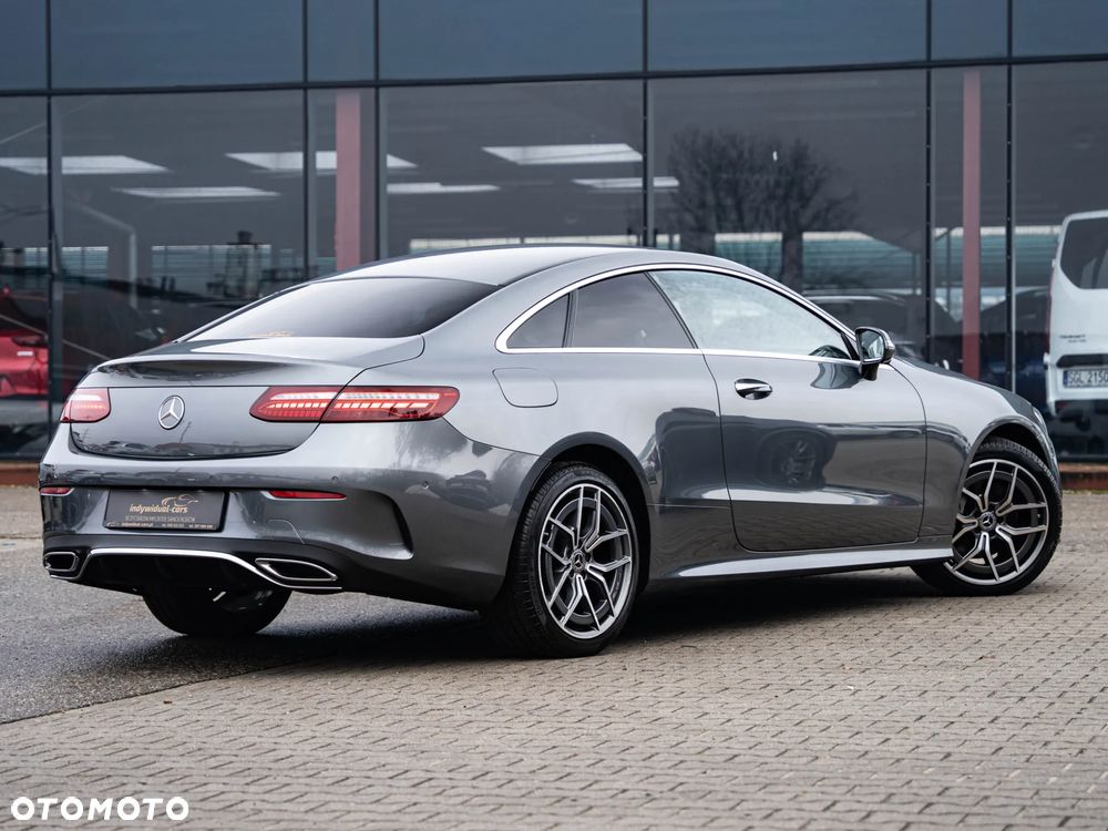 Mercedes-Benz Klasa E 220 d 9G-TRONIC AMG Line - 13