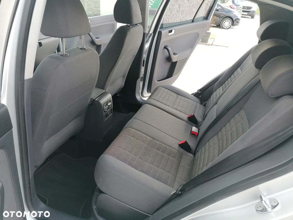 Volkswagen Golf Plus 1.6 Goal - 23