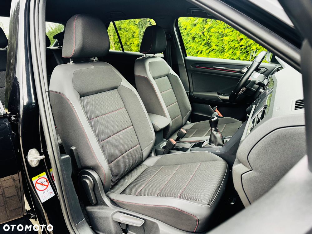 Volkswagen T-Roc 1.5 TSI OPF R-Line - 30